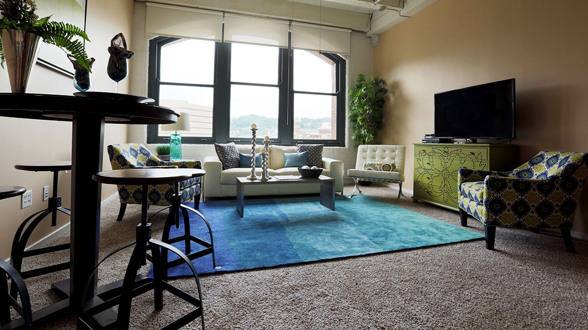Photo Gallery East 8 Cincinnati, OH Lofts